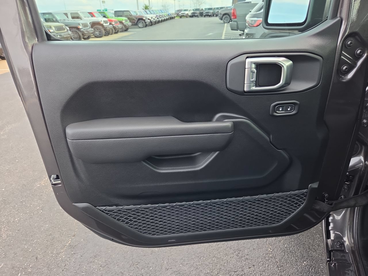 New 2026 Jeep Wrangler Unlimited Sport AWD/4WD image 18
