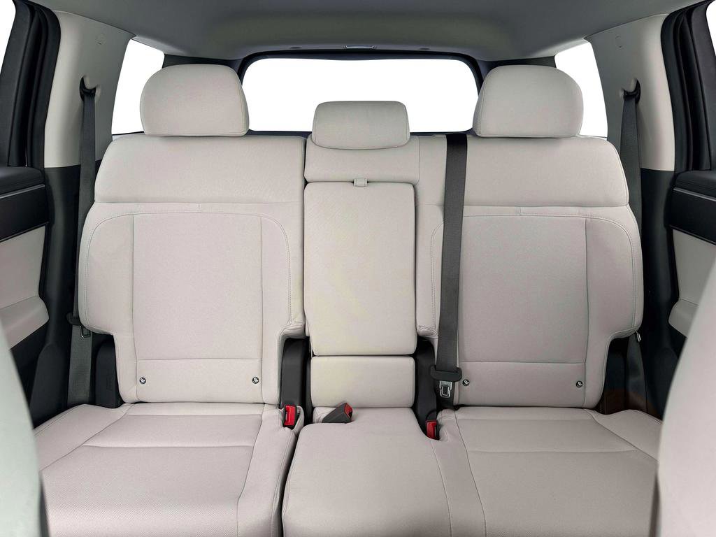 New 2026 Hyundai Santa Fe SE FWD image 16