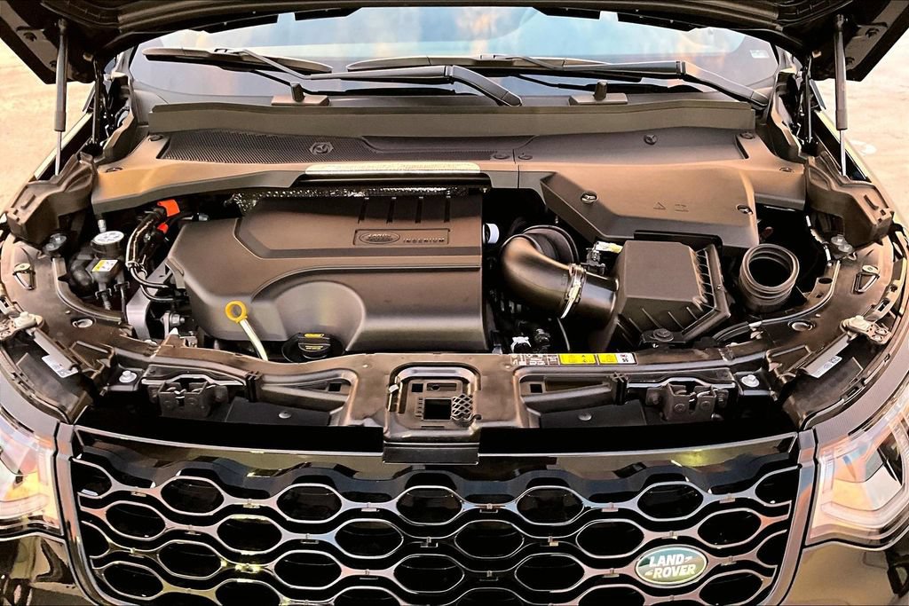 New 2026 Land Rover Discovery Sport Landmark AWD/4WD image 12