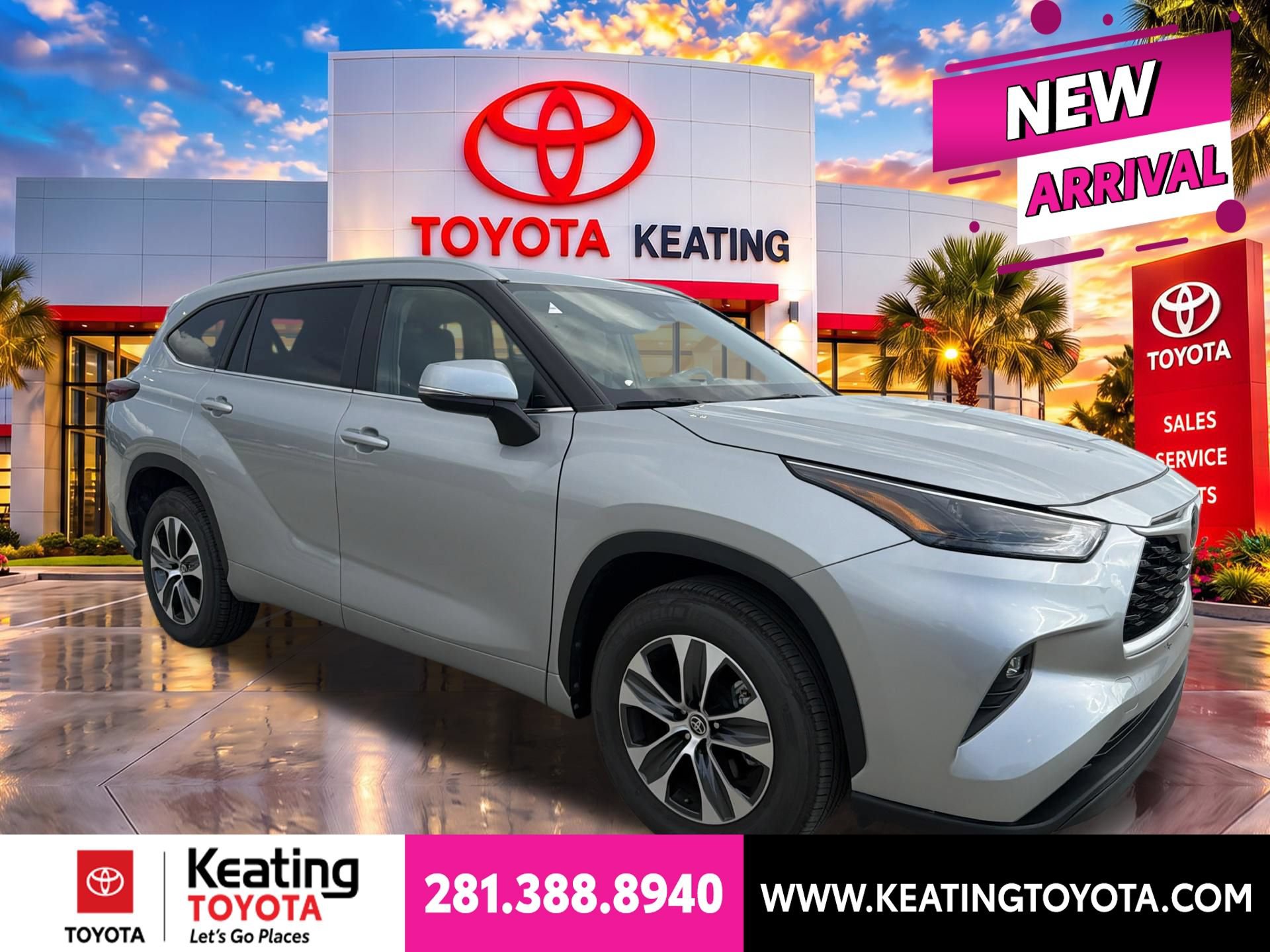 Used 2025 Toyota Highlander XLE FWD image 1