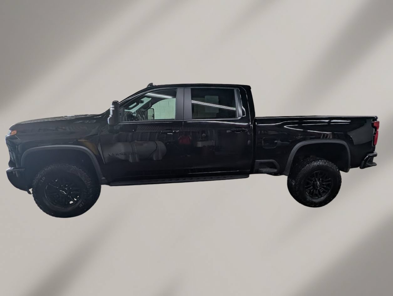Used 2026 Chevrolet Silverado 2500 ZR2 w/ LPO, Dark Essentials Package AWD/4WD image 2