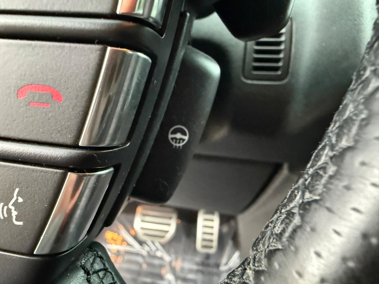 Used 2013 Land Rover Range Rover Sport Supercharged w/ Vision Assist Pkg AWD/4WD image 19