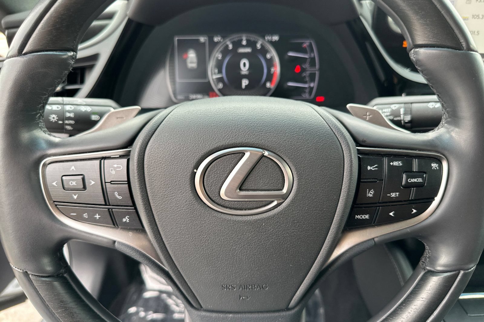 Certified 2023 Lexus ES 350 w/ Accessory Package (Z2) FWD image 26