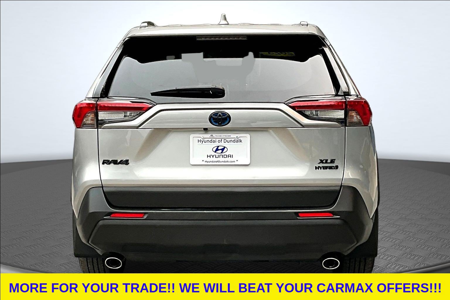 Used 2023 Toyota RAV4 XLE AWD/4WD image 6