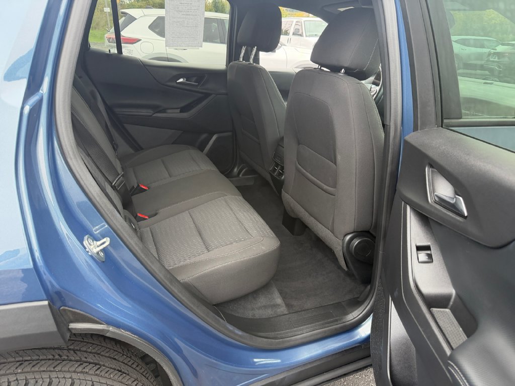 Used 2025 Chevrolet Equinox LT AWD/4WD image 27