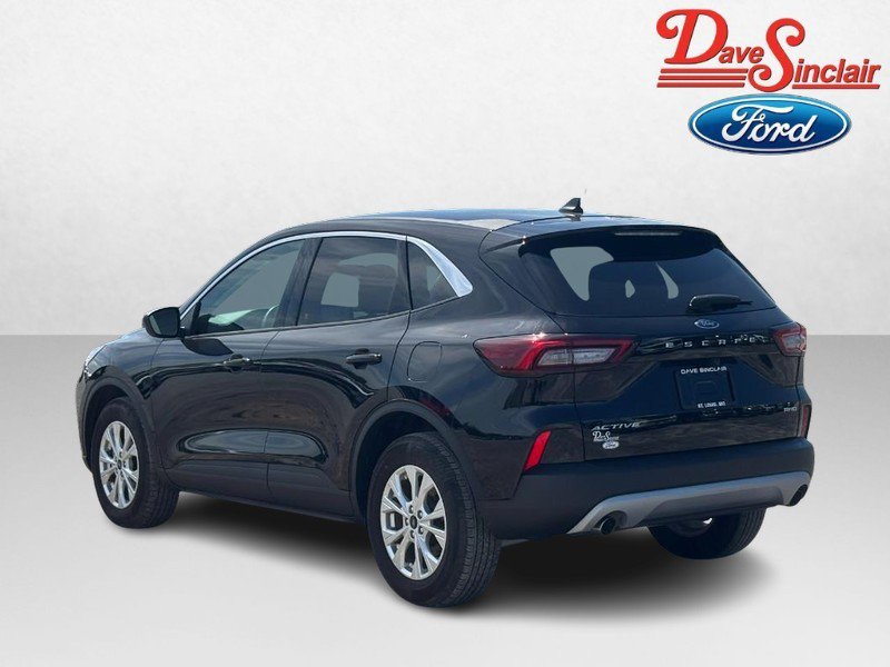Used 2023 Ford Escape Active AWD/4WD image 9