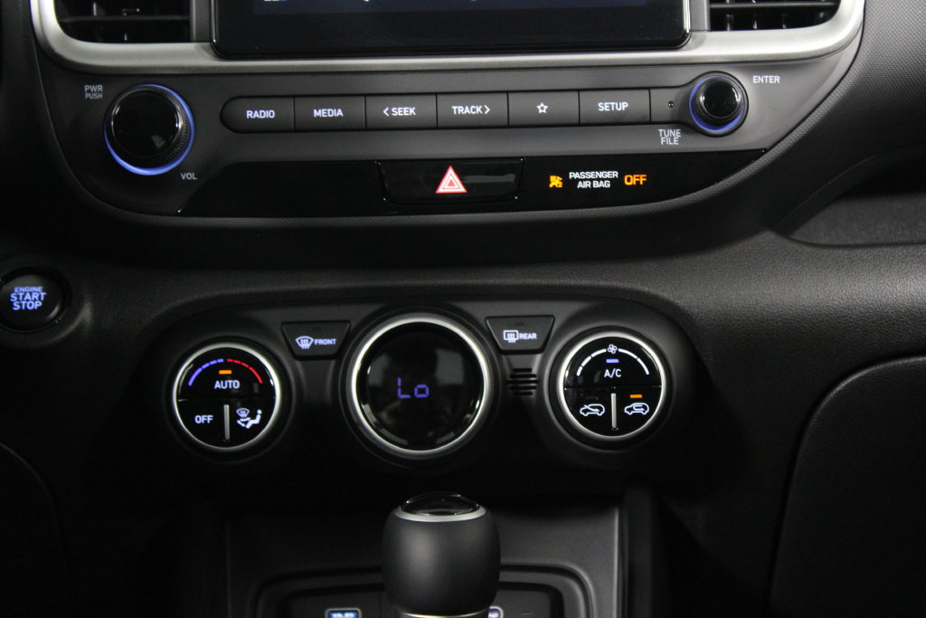 Certified 2026 Hyundai Venue SEL FWD image 22