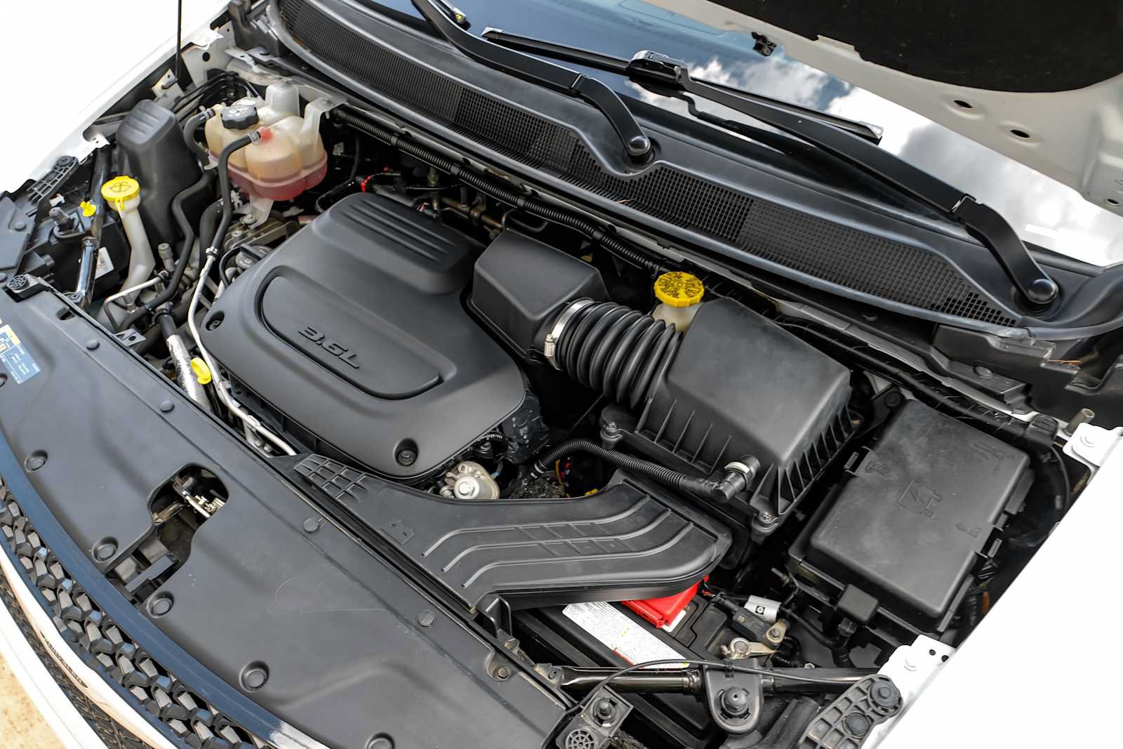 Used 2022 Chrysler Pacifica Touring-L AWD/4WD image 48