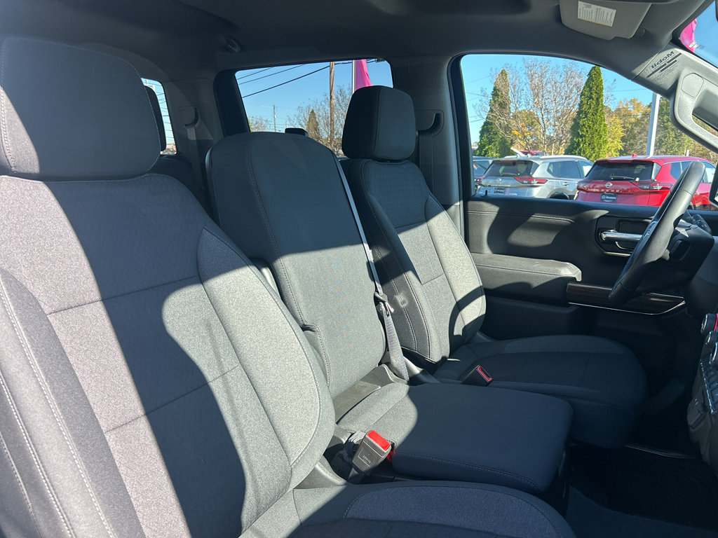 Used 2022 Chevrolet Silverado 1500 LT w/ Safety Package image 16