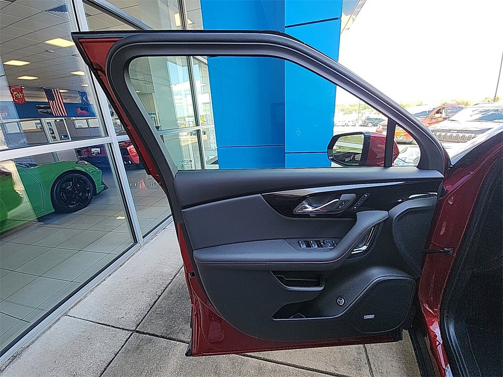 New 2025 Chevrolet Blazer RS w/ Driver Confidence II Package image 13