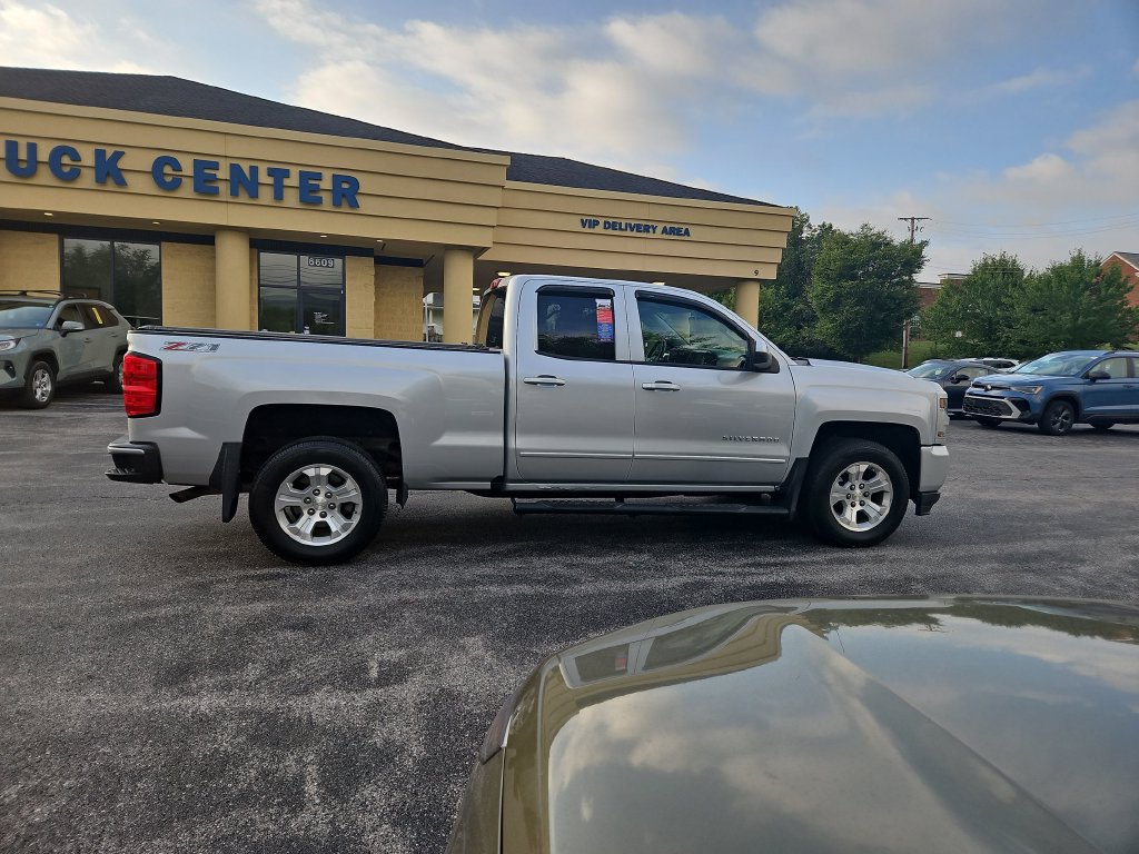 Used 2016 Chevrolet Silverado 1500 LT w/ All Star Edition AWD/4WD image 7