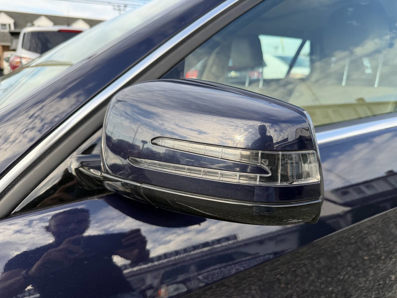 Used 2011 Mercedes-Benz E 350 4MATIC Wagon image 25