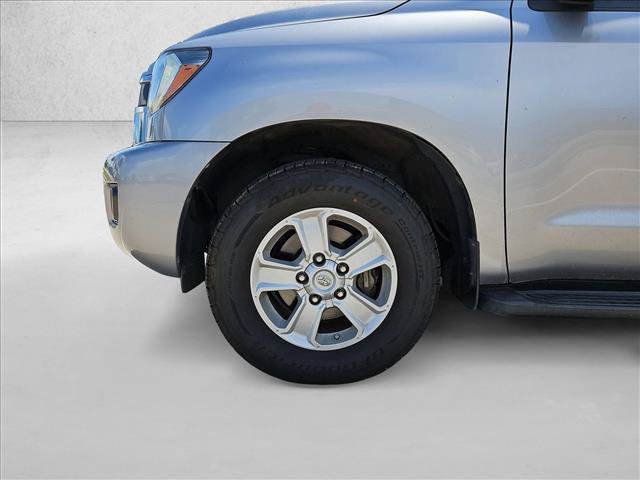 Used 2018 Toyota Sequoia SR5 RWD image 25