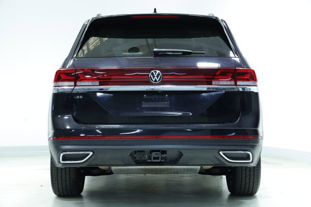 Used 2025 Volkswagen Atlas SE FWD image 9