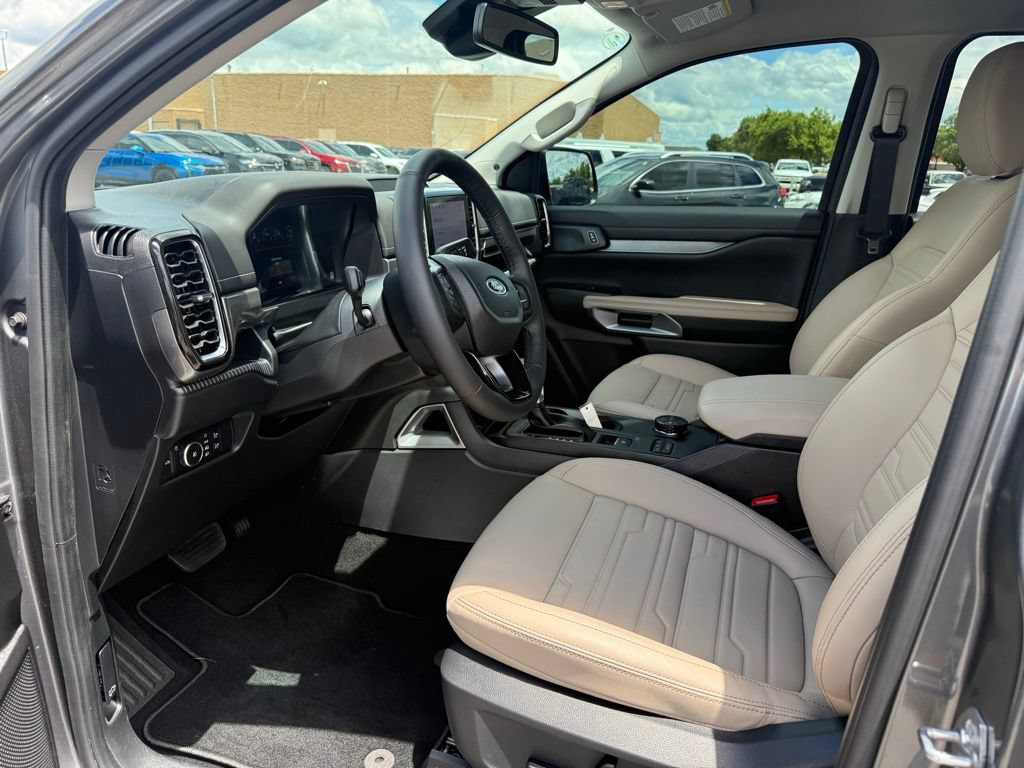 Used 2026 Ford Ranger Lariat w/ FX4 Off-Road Package AWD/4WD image 16