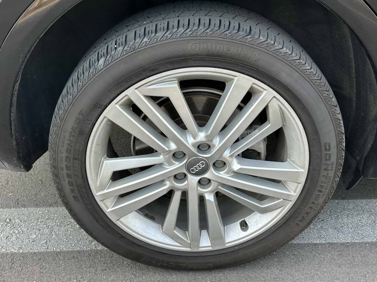 Used 2018 Audi Q5 Prestige w/ Prestige Package AWD/4WD image 59