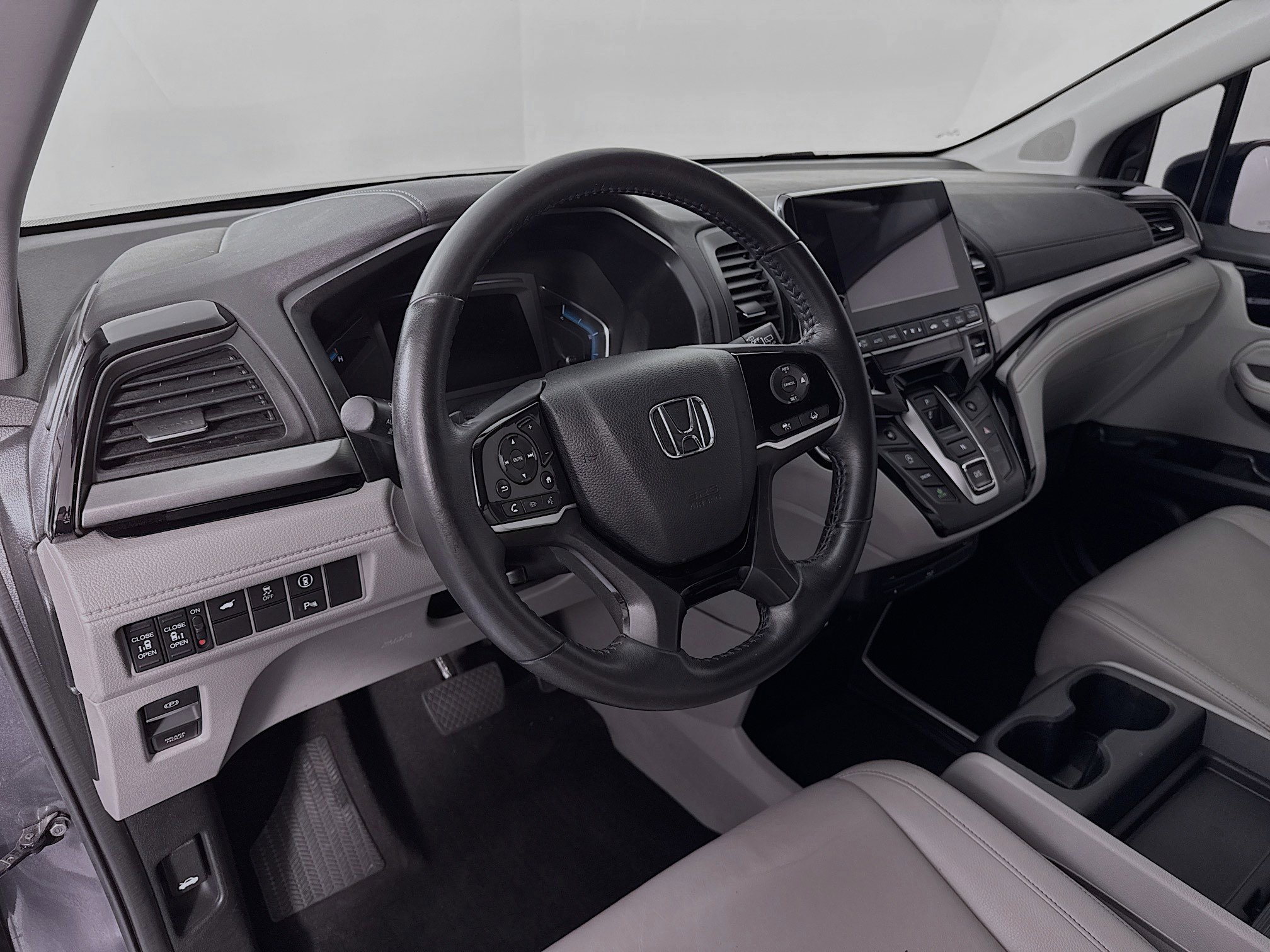 Certified 2023 Honda Odyssey Touring image 9