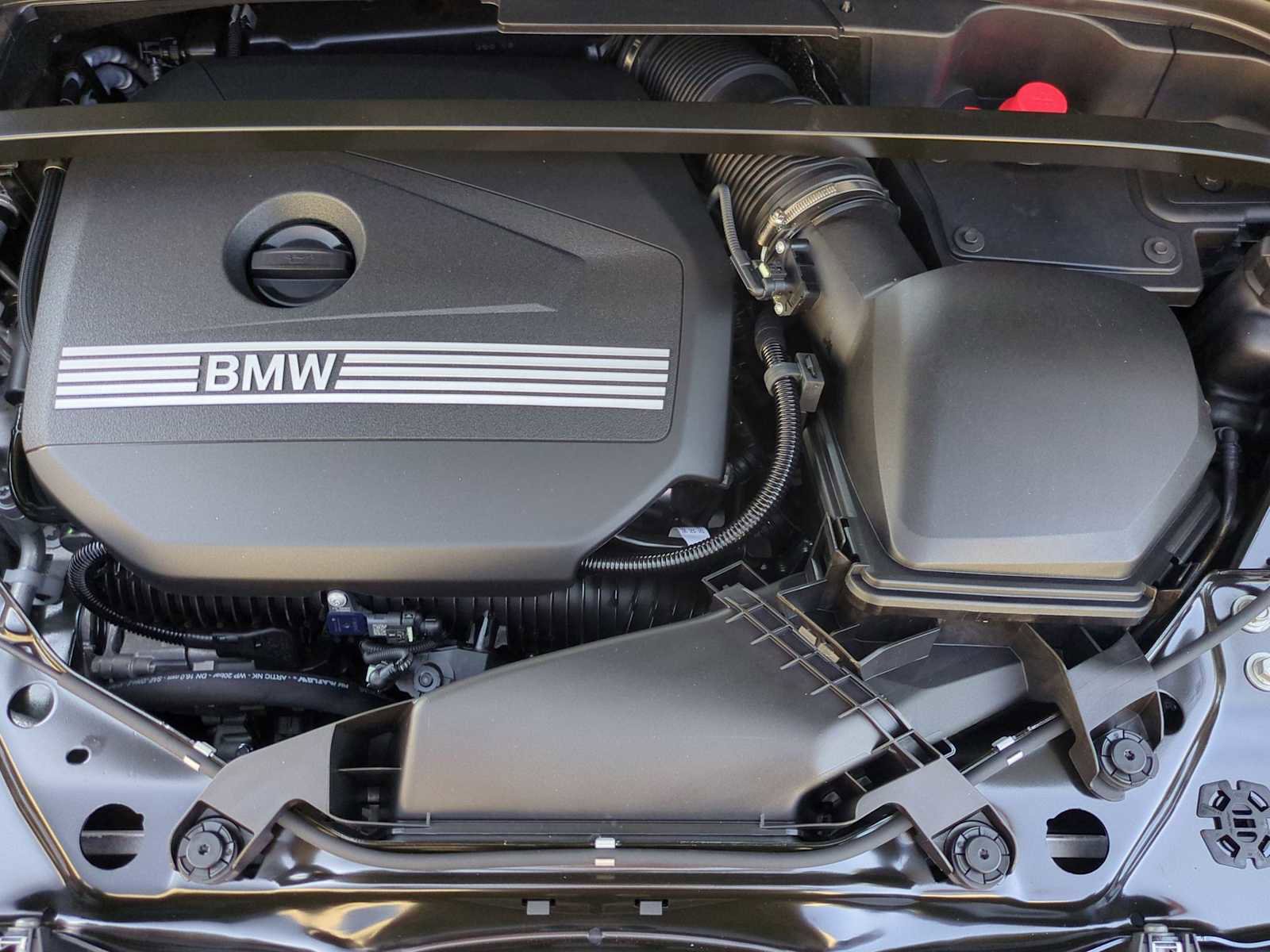 New 2025 BMW X1 xDrive28i w/ Technology Package image 15