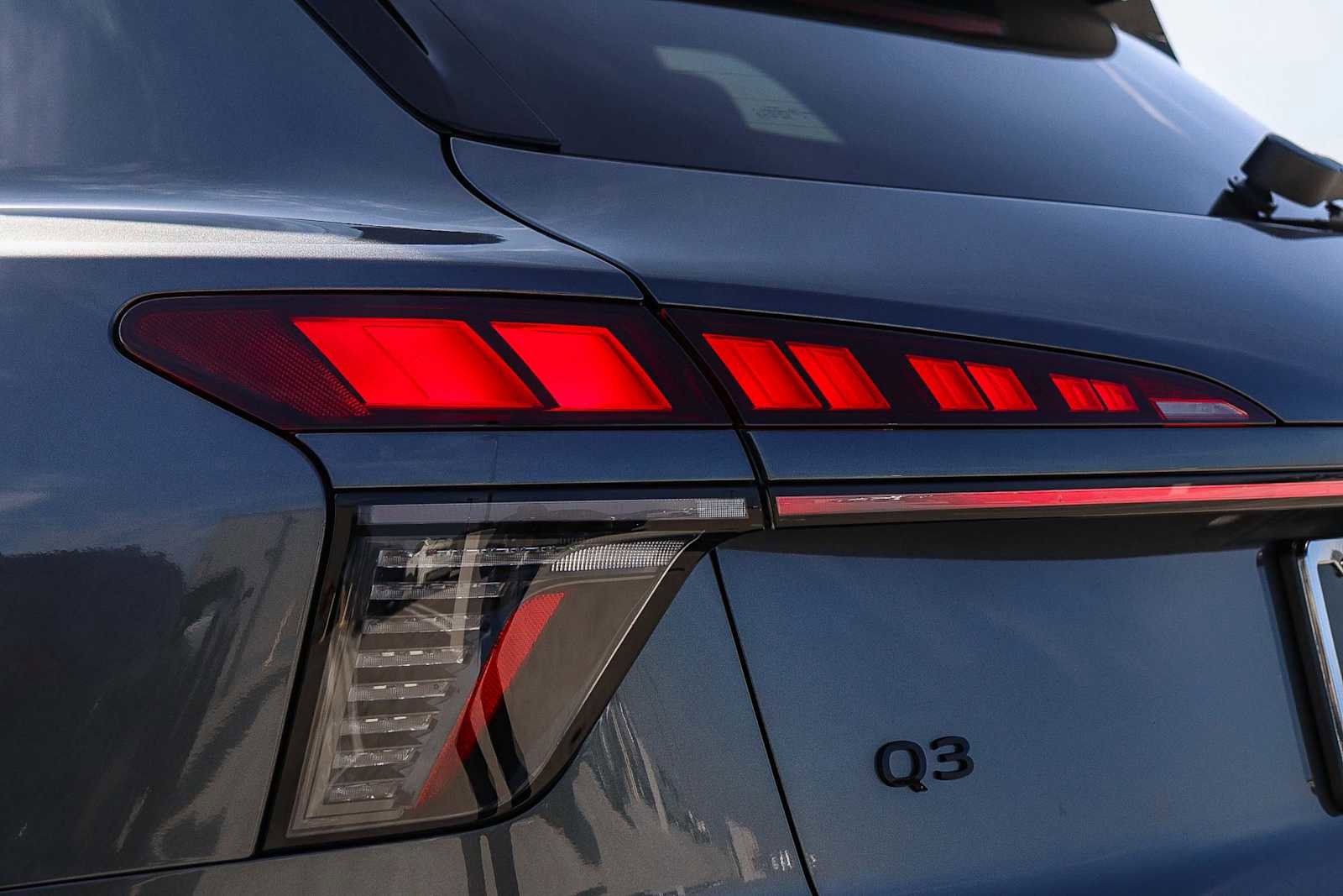 New 2026 Audi Q3 quattro 2.0T image 12