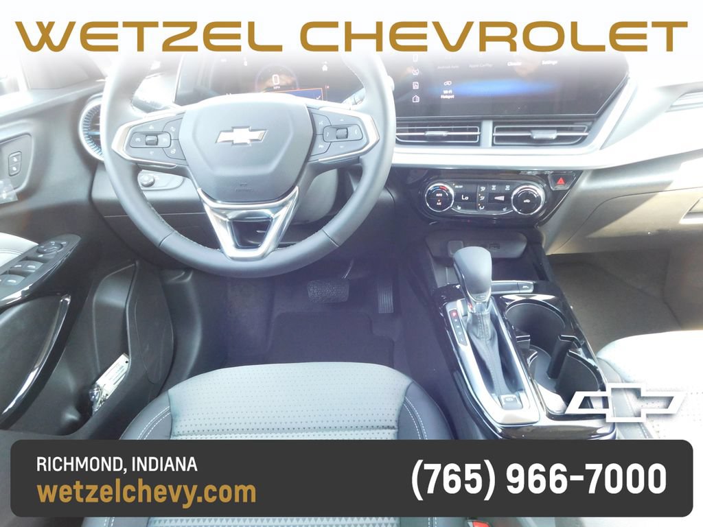 New 2026 Chevrolet Trax LT w/ Driver Confidence Package FWD image 15