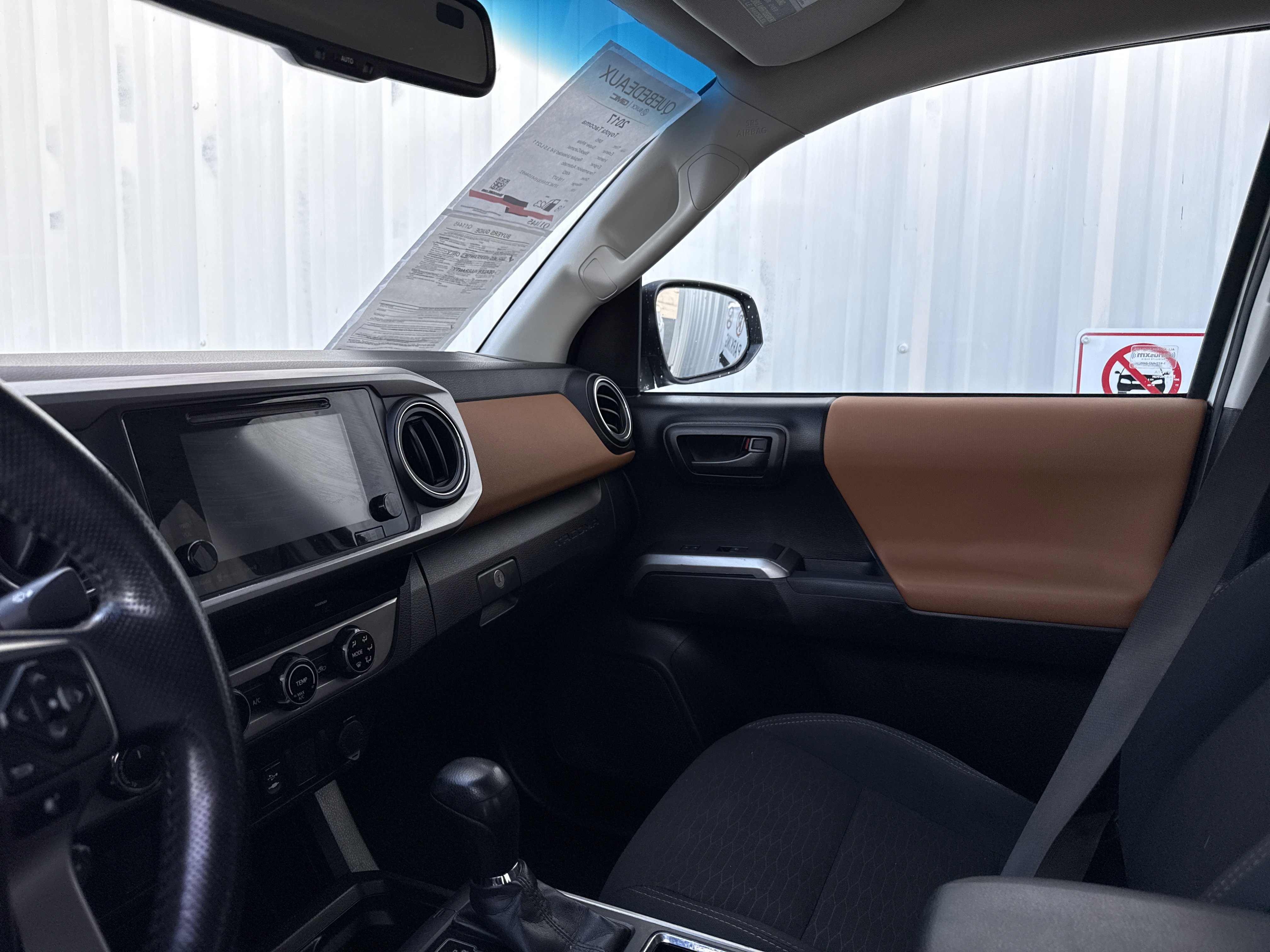 Used 2017 Toyota Tacoma SR5 w/ Tow Package image 13