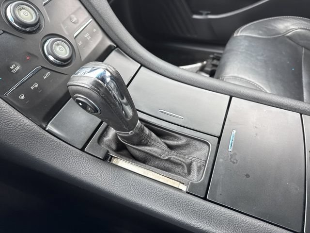 Used 2013 Ford Taurus SEL FWD image 20