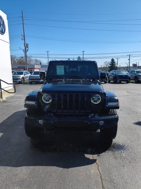 Used 2022 Jeep Gladiator Overland AWD/4WD image 4