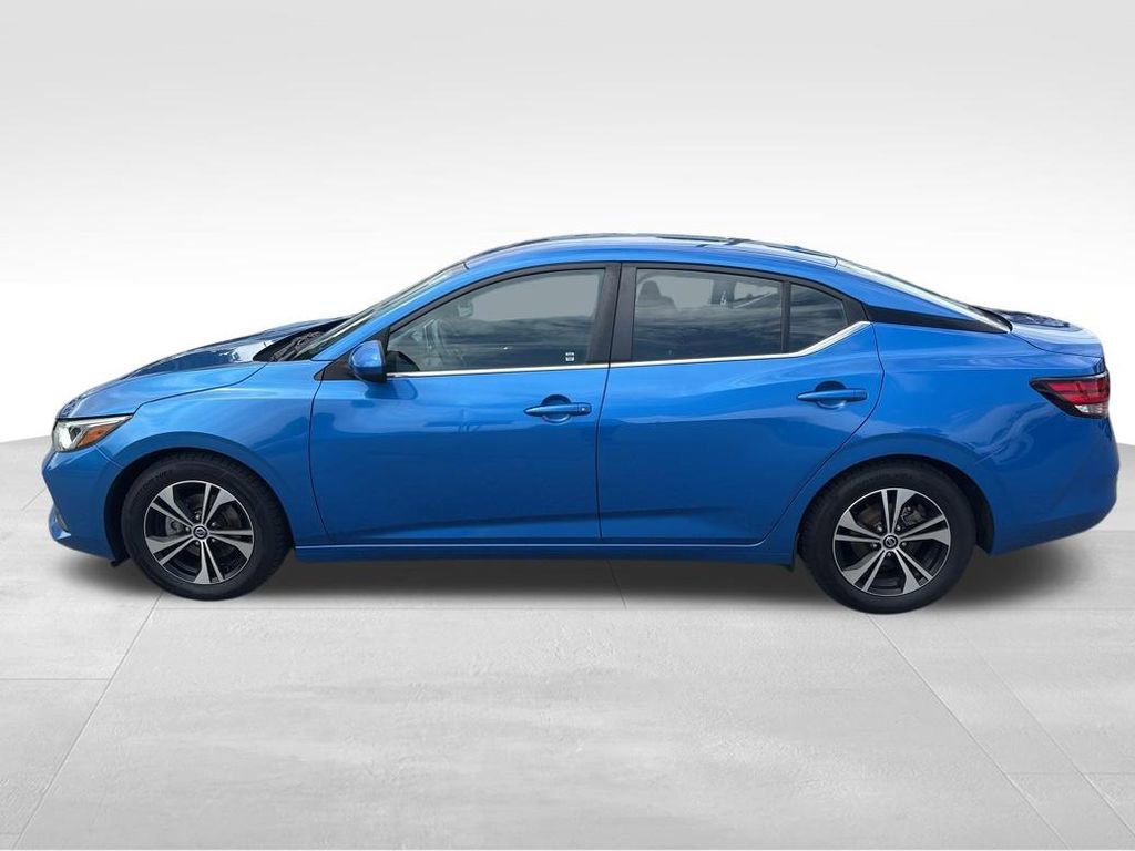 Used 2022 Nissan Sentra SV FWD image 2
