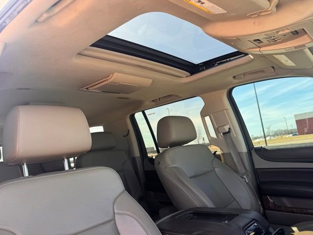 Used 2015 Chevrolet Suburban LTZ AWD/4WD image 25