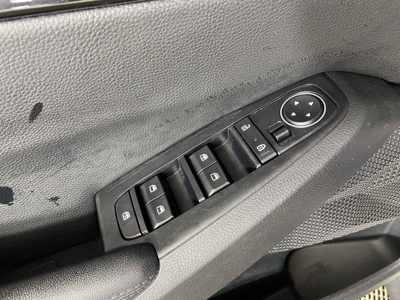 Used 2022 Kia Seltos S FWD image 21