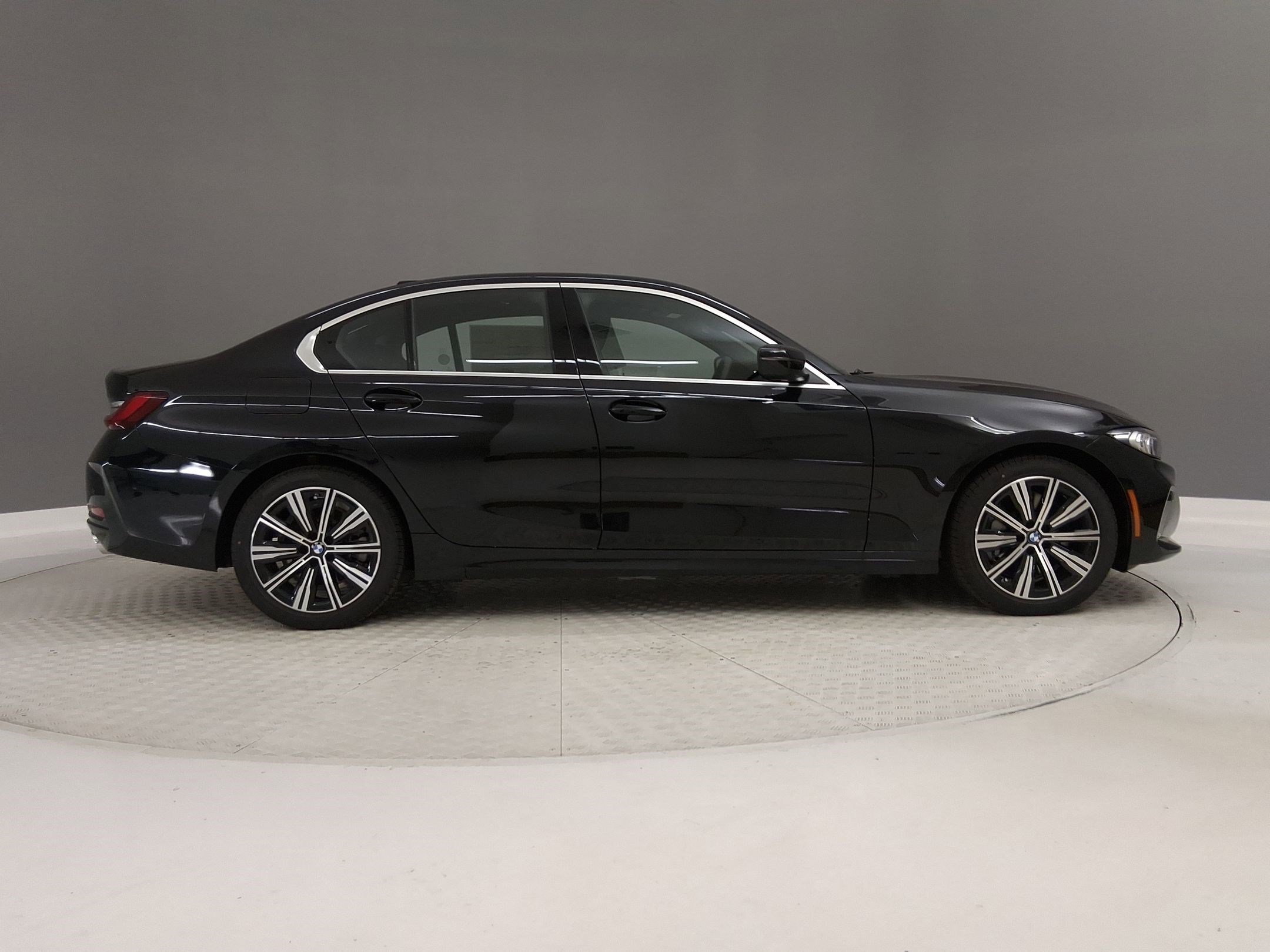 New 2026 BMW 330i Sedan w/ Convenience Package image 6