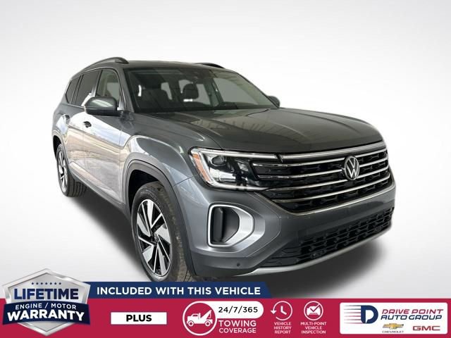 Used 2025 Volkswagen Atlas SE AWD/4WD image 1