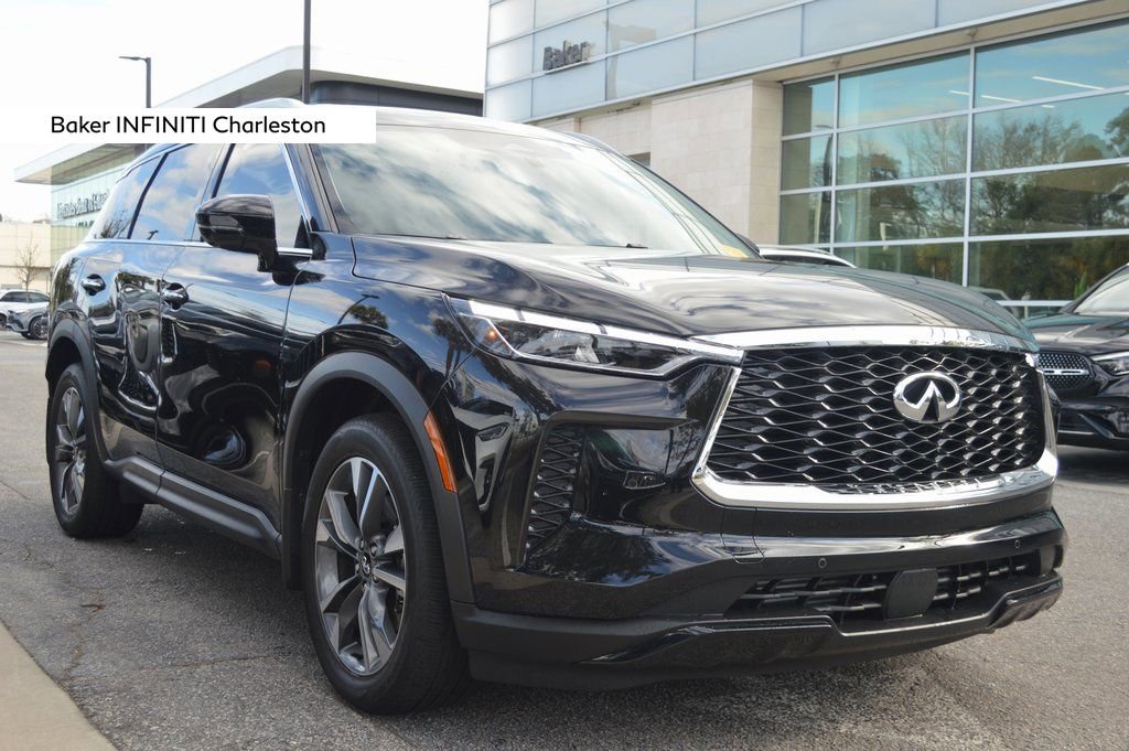 Certified 2025 INFINITI QX60 Luxe w/ Vision Package image 1
