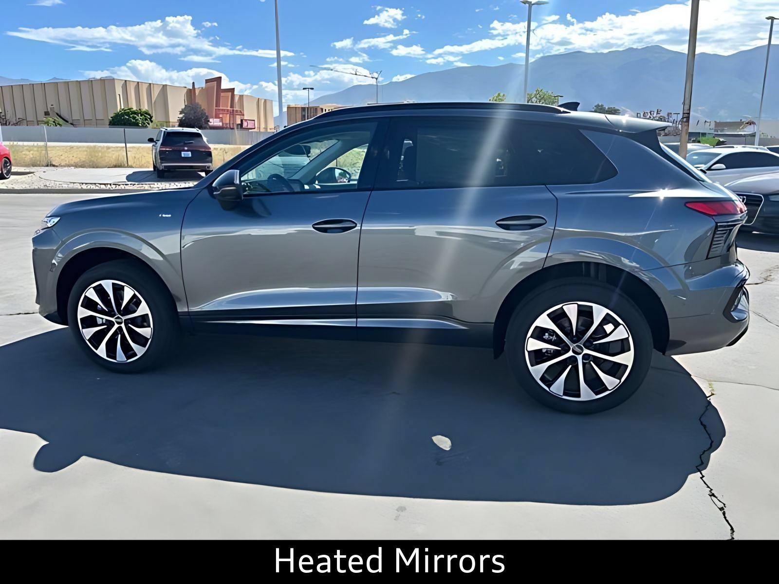 New 2026 Audi Q3 quattro 2.0T AWD/4WD image 7