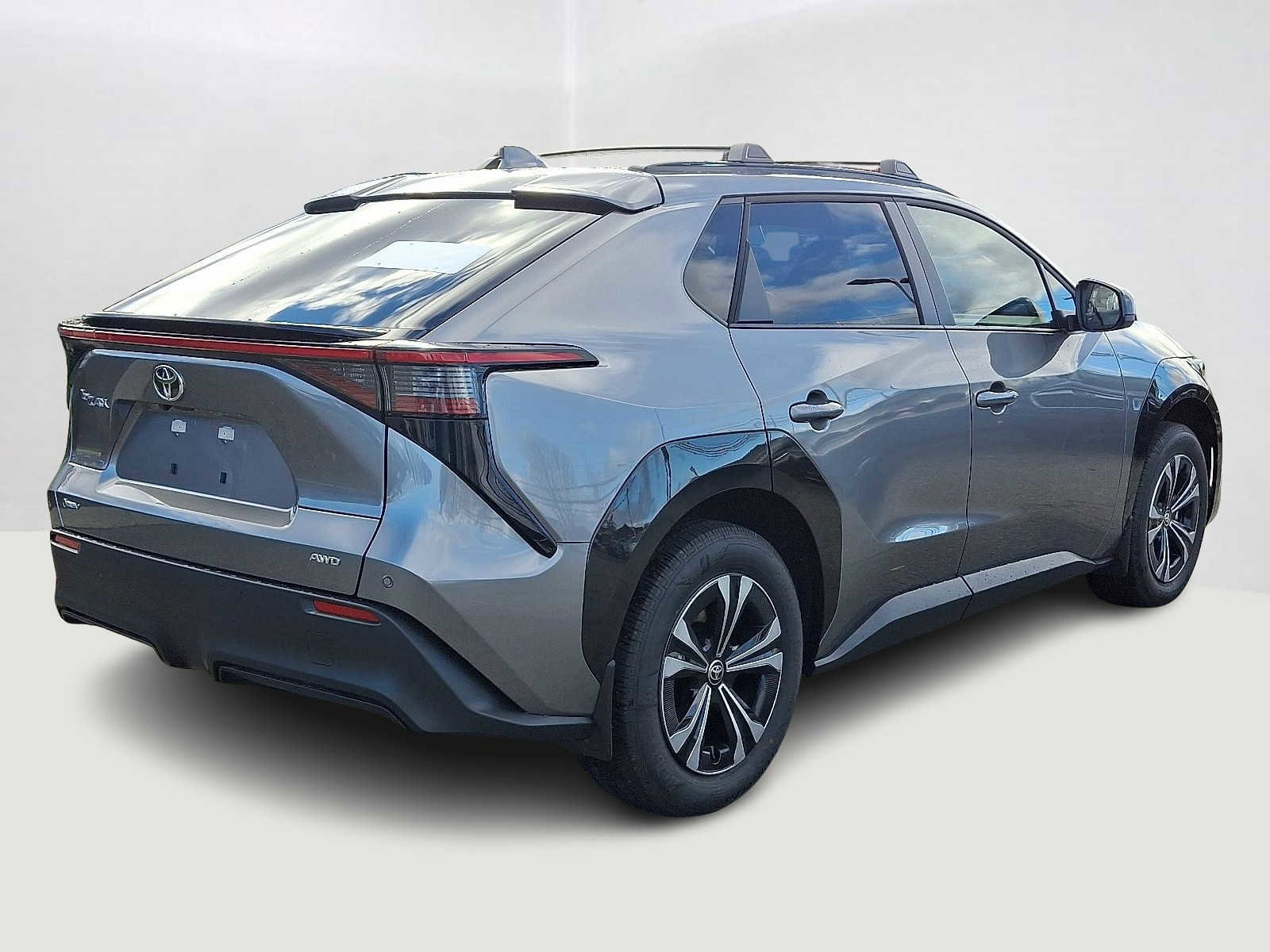 Used 2025 Toyota bZ4X AWD image 6