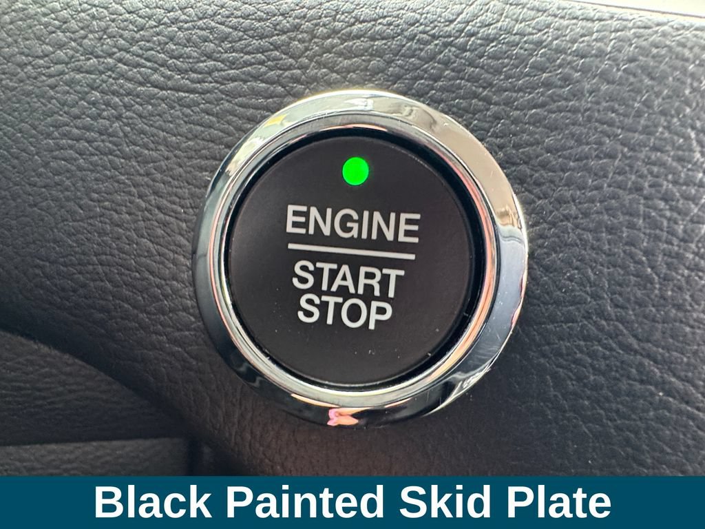 Used 2024 Ford Edge SE w/ Black Appearance Package AWD/4WD image 16