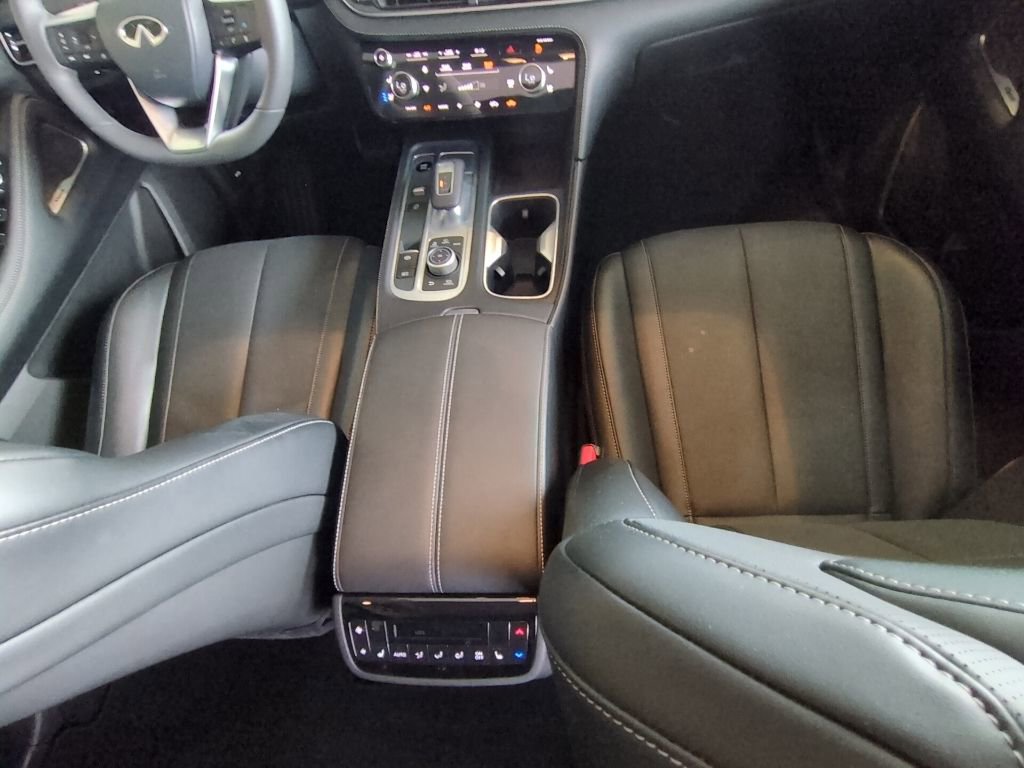 Used 2026 INFINITI QX60 Luxe w/ Cargo Package FWD image 29