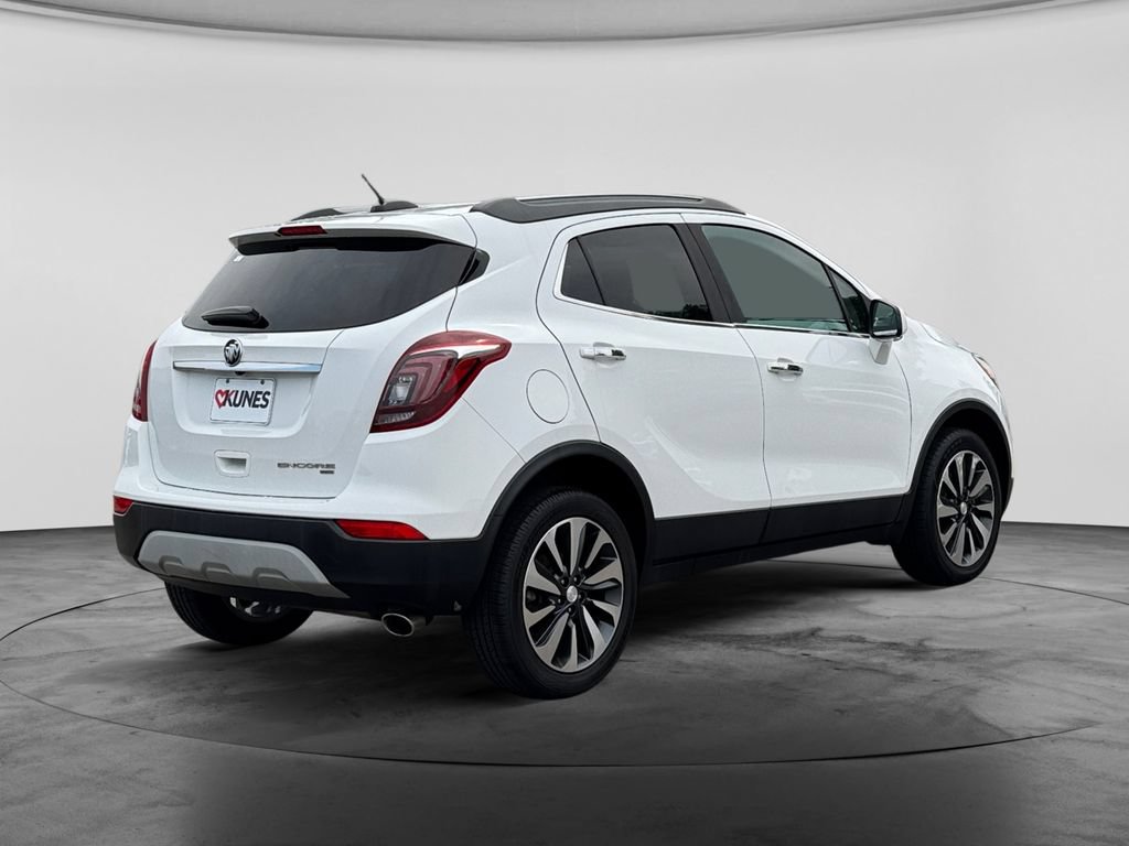 Used 2021 Buick Encore Preferred AWD/4WD image 9