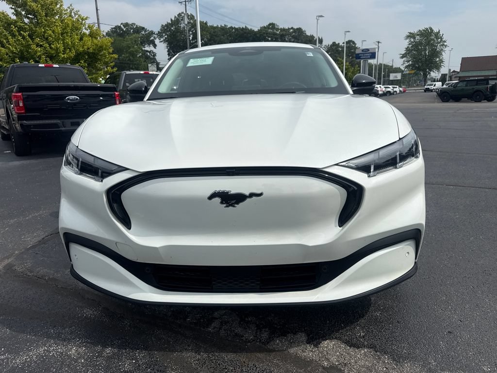 Used 2025 Ford Mustang Mach-E Premium AWD/4WD video 3
