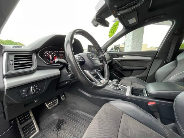 Used 2018 Audi SQ5 Premium Plus w/ Navigation Package AWD/4WD image 12