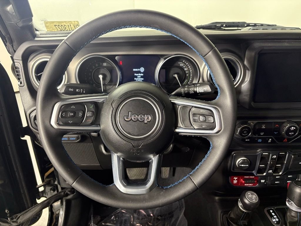 Used 2023 Jeep Wrangler Unlimited Rubicon 4xe AWD/4WD image 20