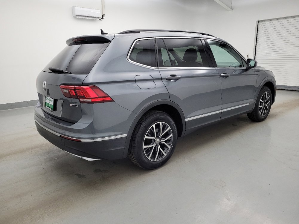 Used 2020 Volkswagen Tiguan SE w/ Panoramic Sunroof Package AWD/4WD image 10