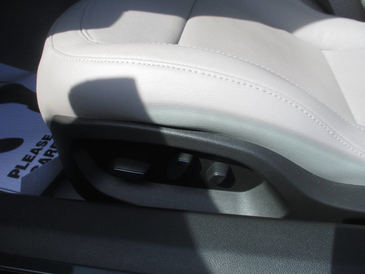 Used 2019 Chevrolet Corvette Grand Sport image 19