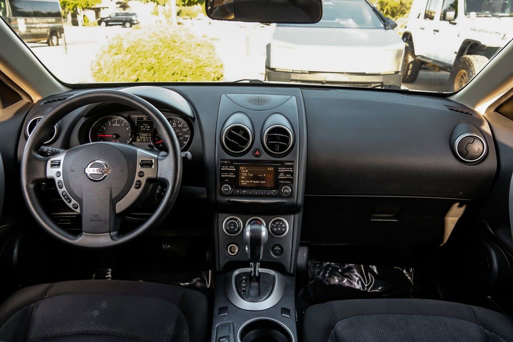 Used 2015 Nissan Rogue S w/ Convenience Package image 11