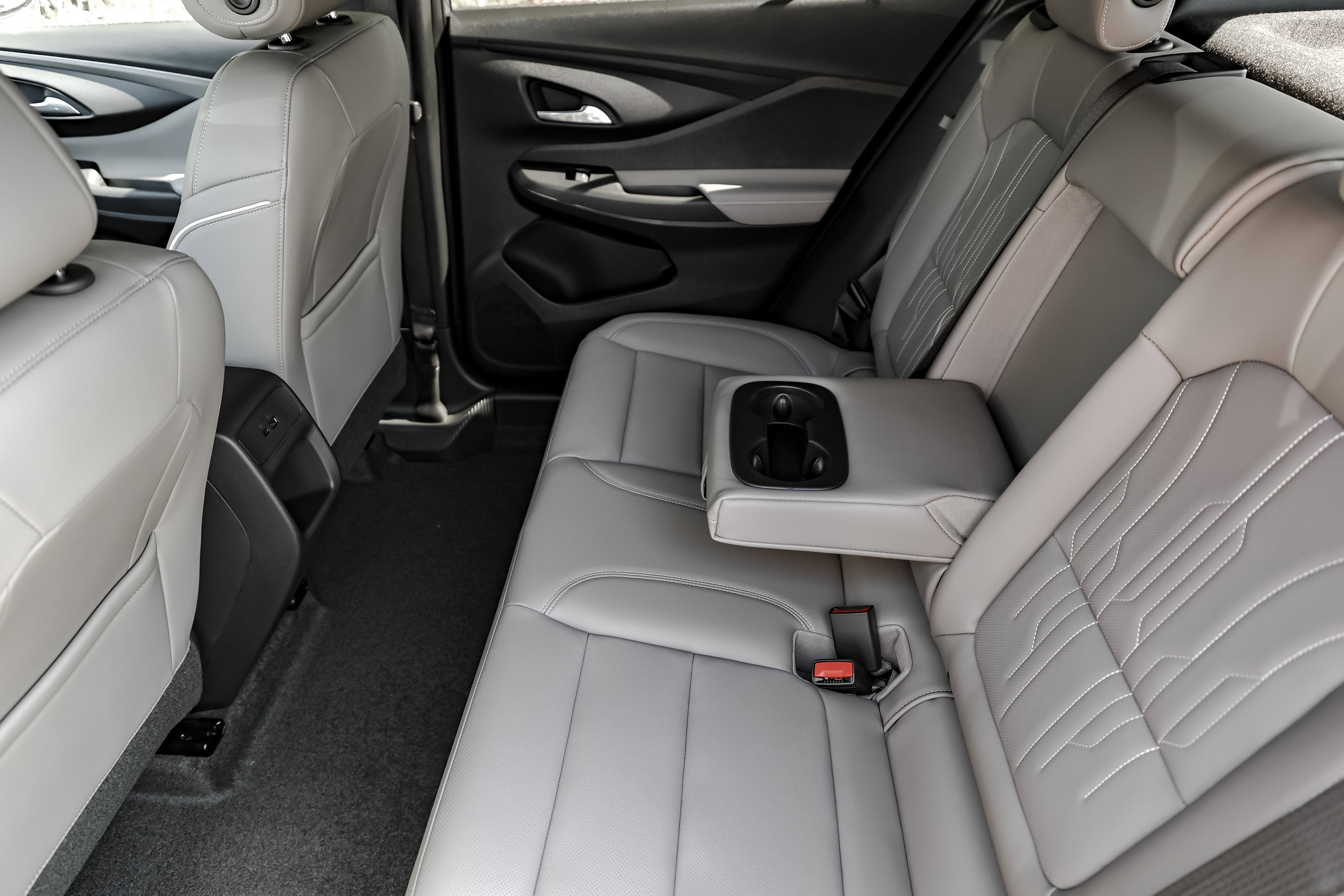 New 2025 Buick Envista Avenir image 13