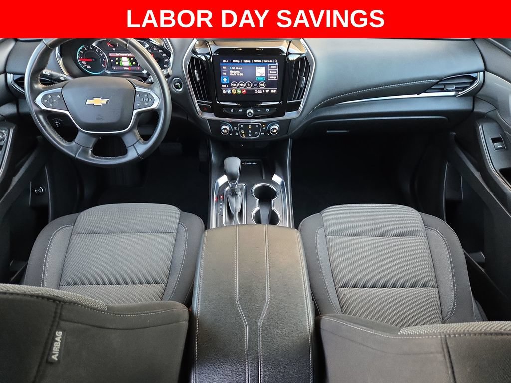 Used 2023 Chevrolet Traverse LT AWD/4WD image 16