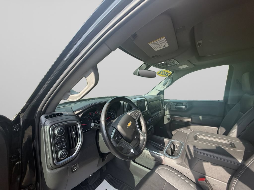 Used 2022 Chevrolet Silverado 1500 LTZ w/ LTZ Convenience Package II AWD/4WD image 12