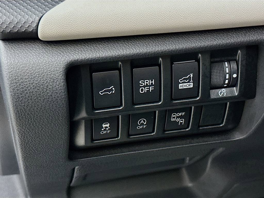 Used 2023 Subaru Forester Limited image 15