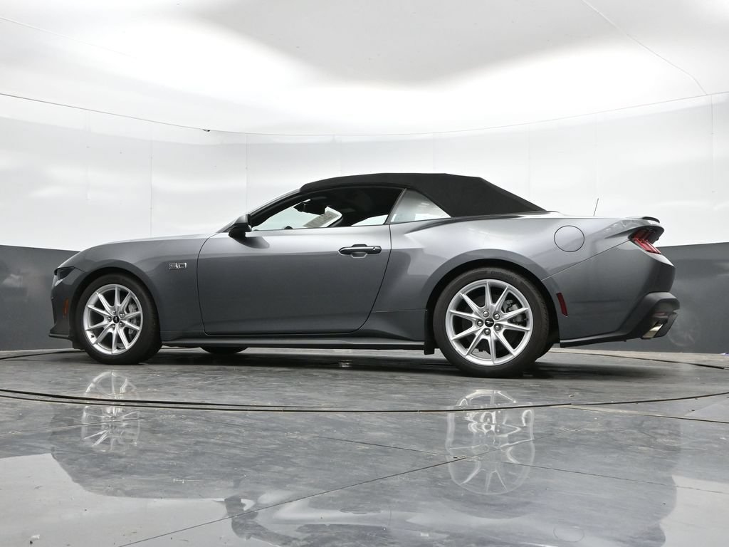 Used 2025 Ford Mustang GT Premium RWD image 47
