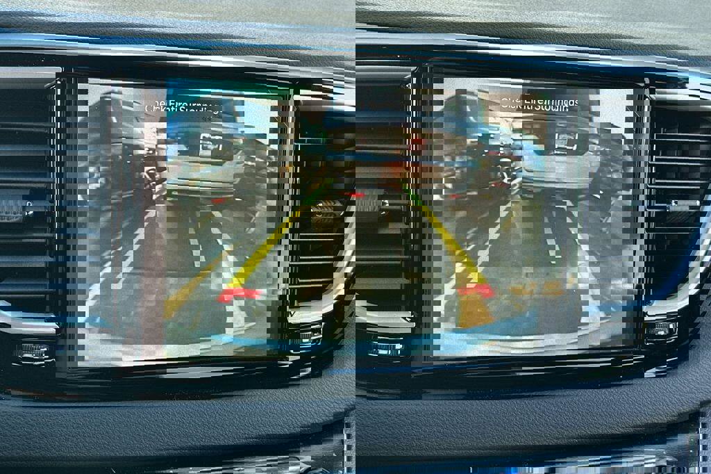 New 2026 Chrysler Voyager LX image 20